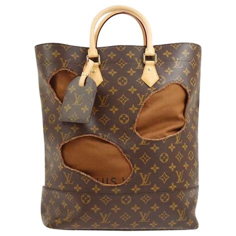 cut off monogram louis vuitton